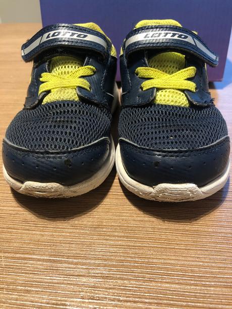 Lahke tenisky, lotto,23