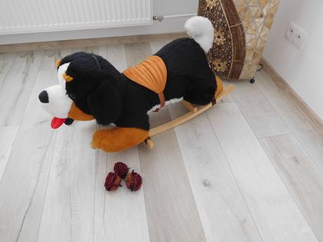 Hojdacie kresielko psík berny, 