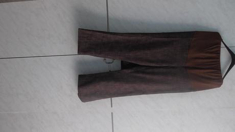 Tehotenský kostým, l