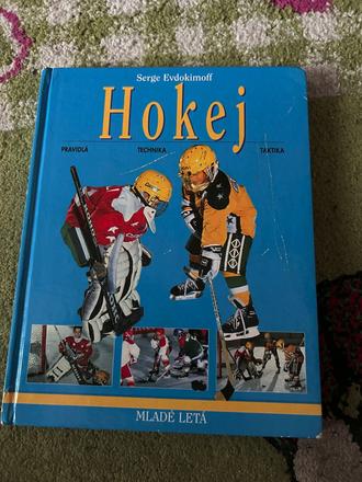 Hokej,