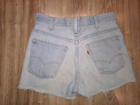 Štýlové krátke jeansy levis, levis,l
