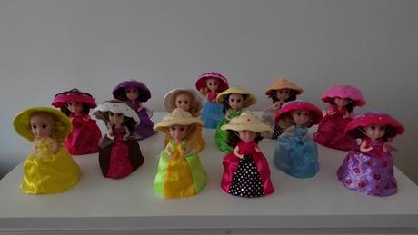 Sada bábik cupcake surprise,