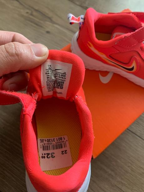 Tenisky, nike,22