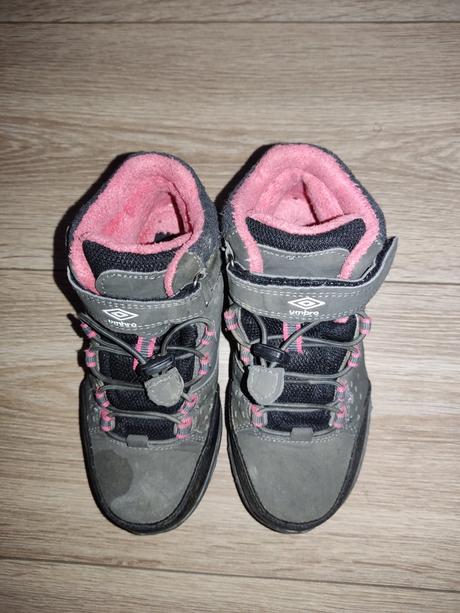 Zateplené topanky, umbro,30