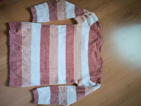 Teplý svetrík, 134