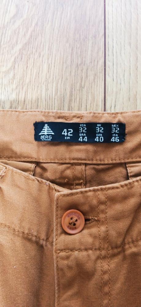 Pánske cargo nohavice, kapsače berg veľ m/46, m