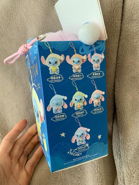 Stitch mystery box, eat something before sleep,