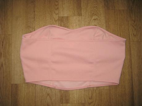 Krátky korzet s tvarovanými košíkmi h&m nový, h&m,l