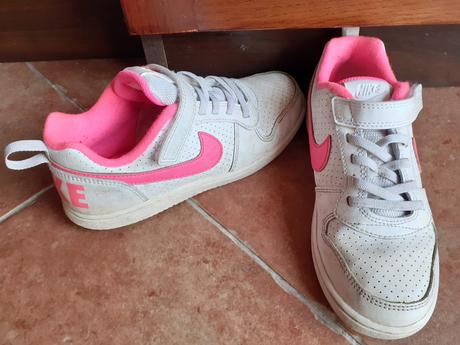 Dievcenske kozene tenisky, nike,33