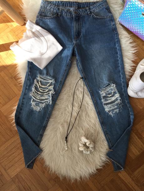 Perlickove potrhane rifle, calzedonia,xs