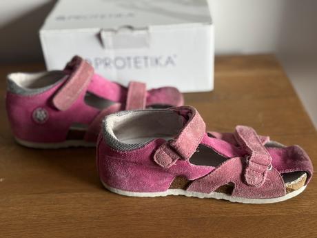 Ortopedické, protetika,32