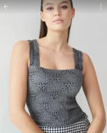 Krátky top, new yorker,s