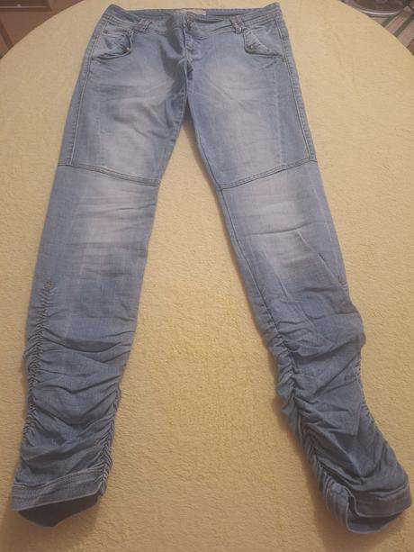 Štýlové rifle casual wear veľ. 12/14 eu/42, 40