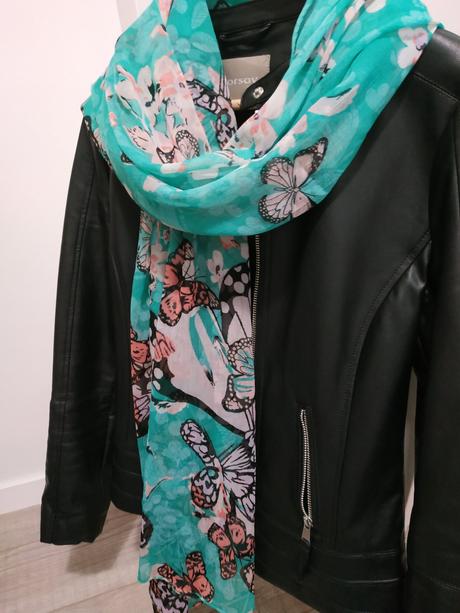 Zelena satka s motýlikmi, orsay, orsay