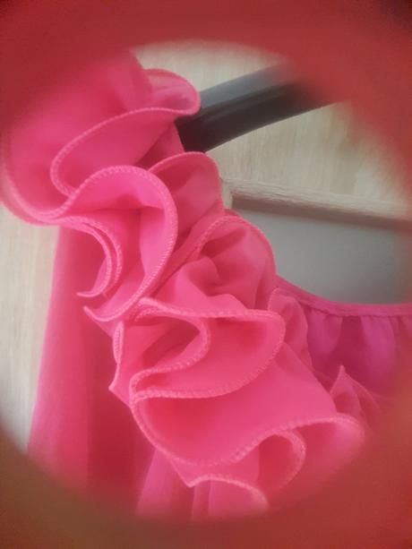 Ľahunká blúzka, farba medzi azelea-magenta, l