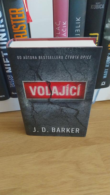 Volajici - j. d. barker,