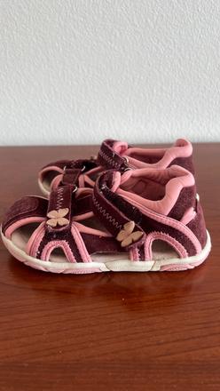 Dievcenske sandalky, protetika,26