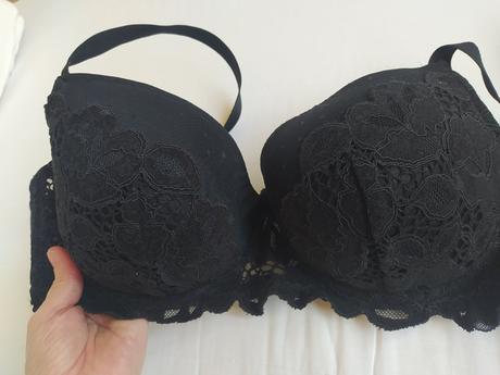 Pretty flowers, intimissimi,85d