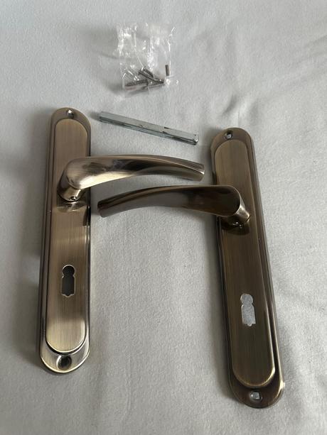 Kovová kľučka na dvere - 3ks,