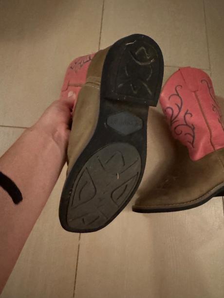Western cizmy, 34