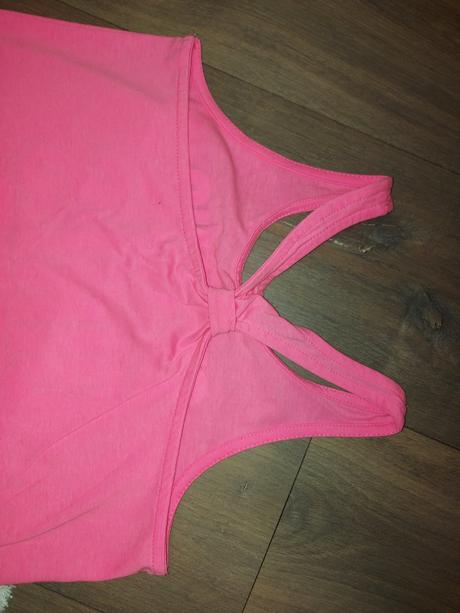 Dievcenske saty, 146