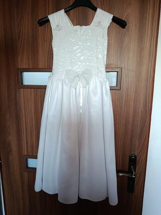 Šaty na prijímanie, 134