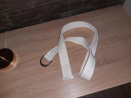 Opasok darujem, bershka