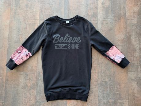 Predlzena mikina/saty, piazza italia,134