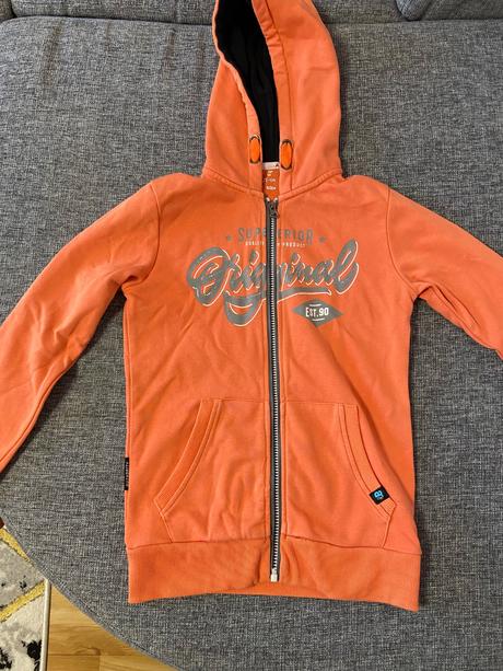 Mikina authority, authority,140