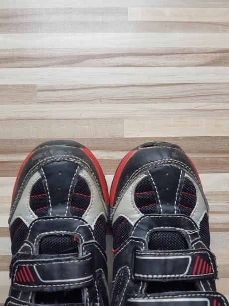 Botasky blikajuce, 29