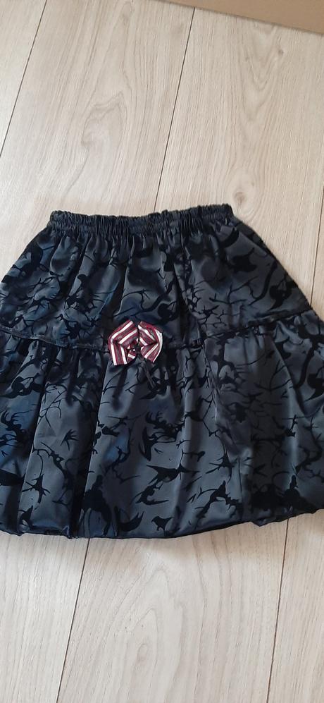 Cierna elegantna suknicka, detex,110