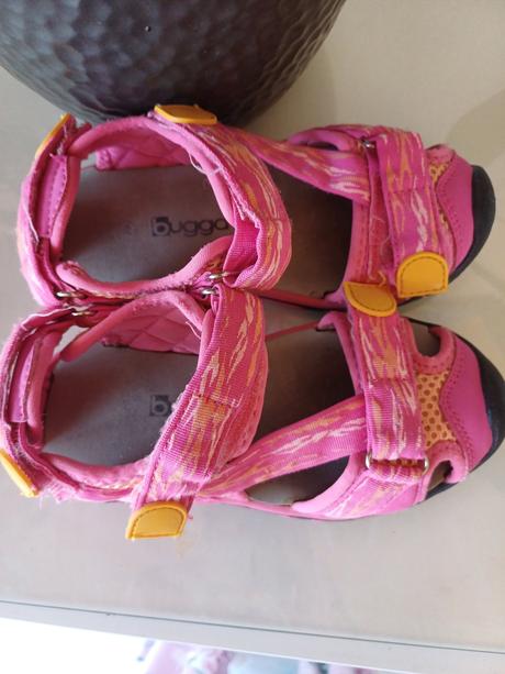 Sportové sandálky, 29