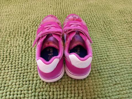 Dievčenské botasky v.33, 33