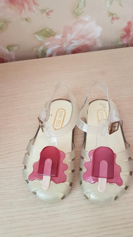 Dievčenské sandálky mini sed veľkosť 27, 27