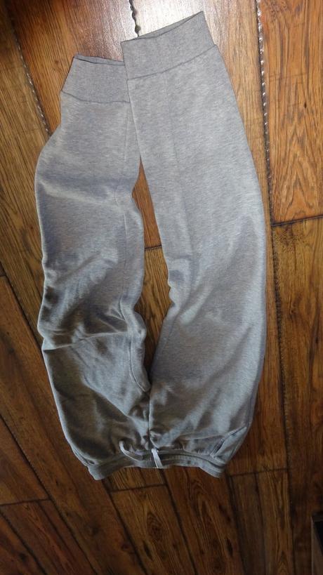 Tepláky, pepperts,158