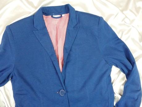 Kvalitný tyrkysový blejzer, 38