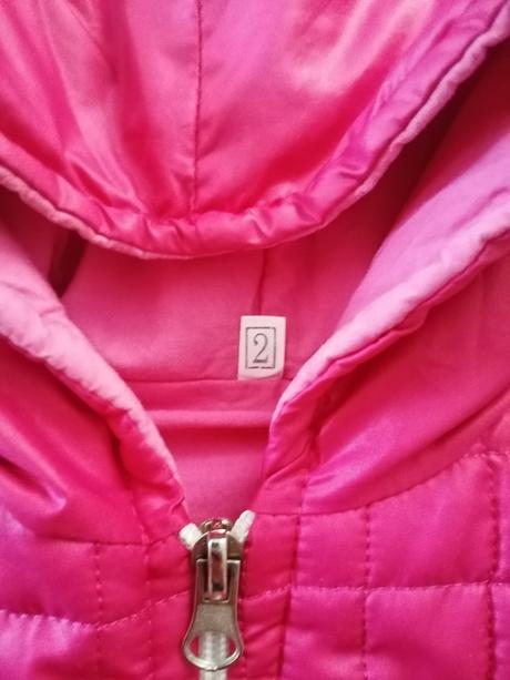 Dievčenská vesta, 92