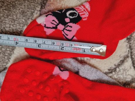 B3025 ponožky protišmykové, 23