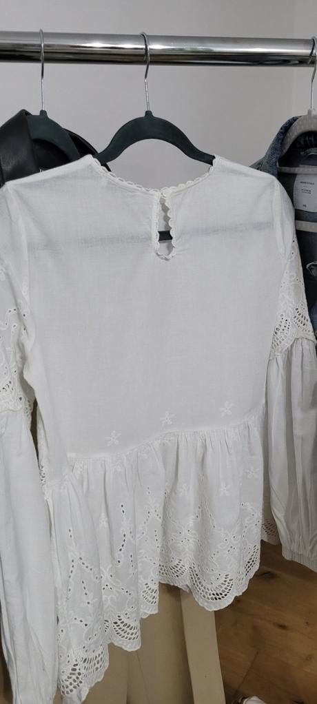 Top reserved, reserved,36