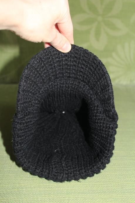 Teplá čiapka so šiltovkou 122 /158, 140