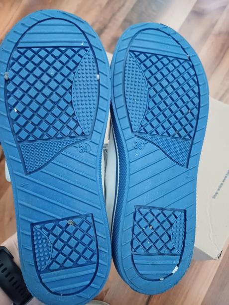 Kozene topanky bartek, bartek,34