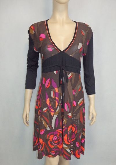 Kvalitné úpletové šaty, m