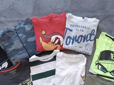 Balík tričiek a mikín - 146/152, 146