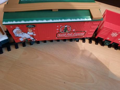 Vláčiky vianočne,veľke - 4 ks, cca 22 x 11cm,