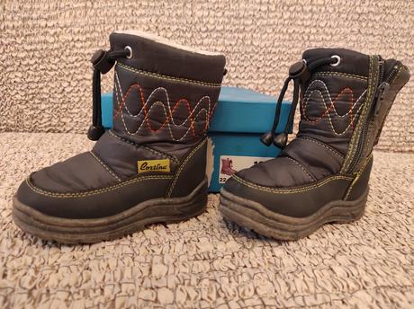 Predám chlapč. snehule veľk. 22, 22