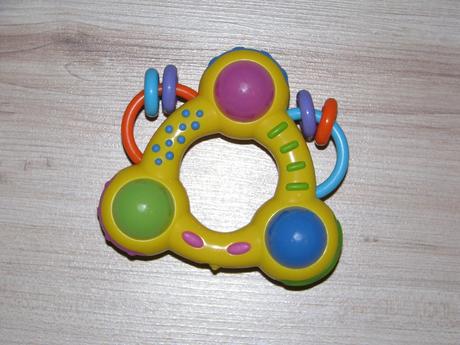 Hrkálky, hryzátka, hračky, gumené knižky,