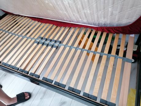 Posteľ 90x200cm, šírka (cm): 90,dĺžka (cm): 200