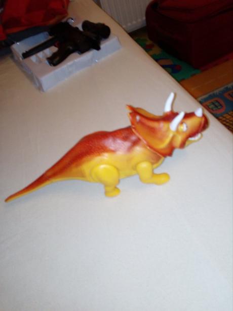 Dinosaury so zvukom, 