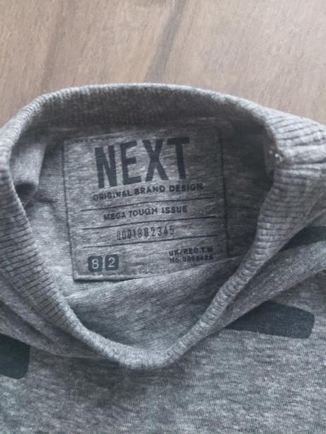 Tricko, next,80