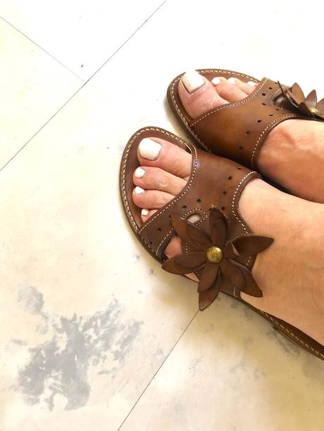 Luxusné celokožené šlapky, 38